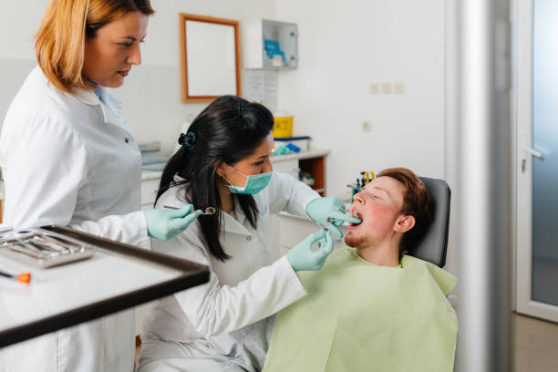 Best Emergency Denture Repair in Solon, OH