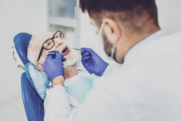 Best Emergency Gum Treatment in Solon, OH